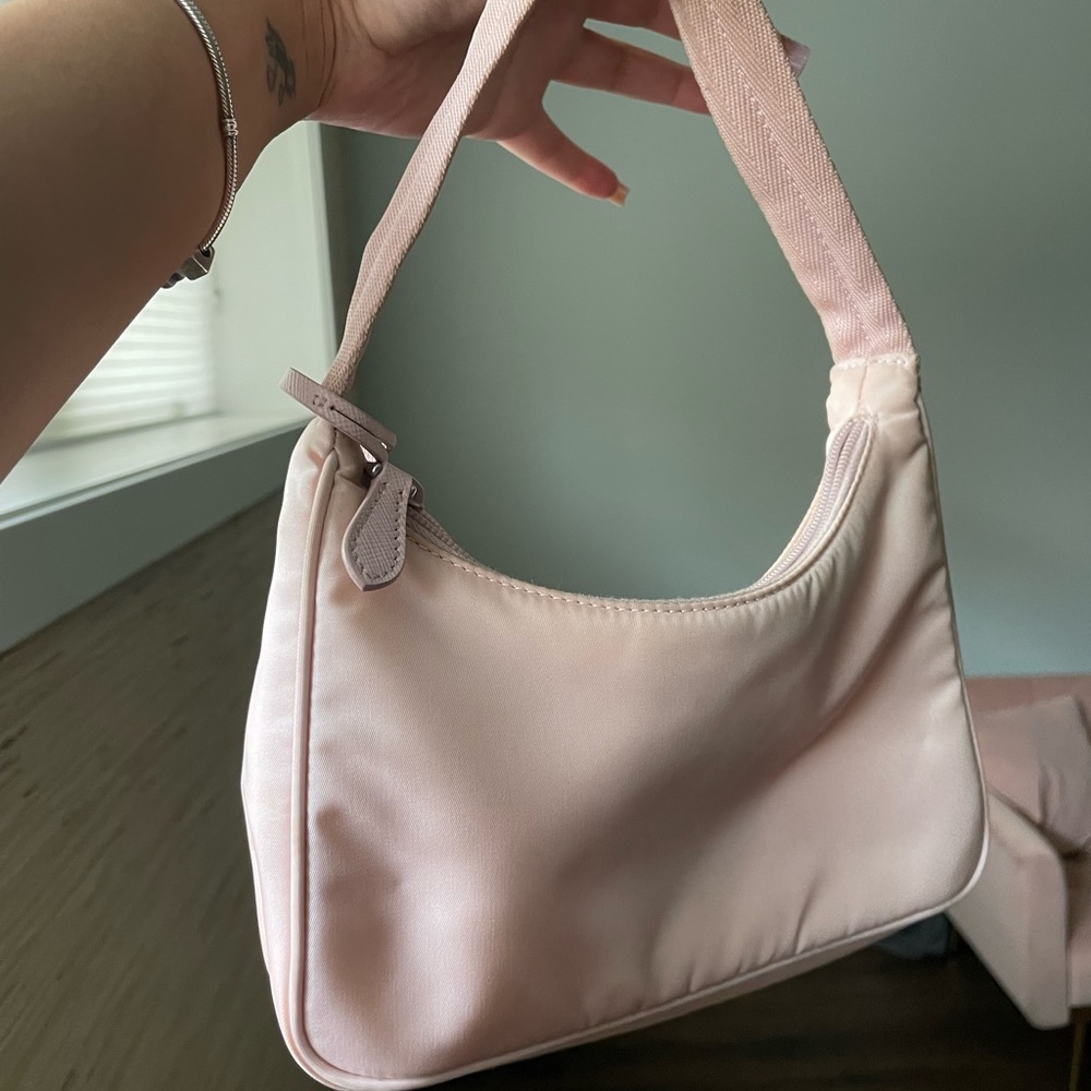 Re-Nylon Prada Re-Edition 2000 mini-bag - Picture 3 of 6